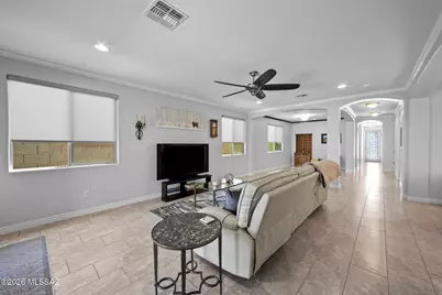 12081 N Golden Mirror Drive, Marana, AZ 85658 - Photo 17