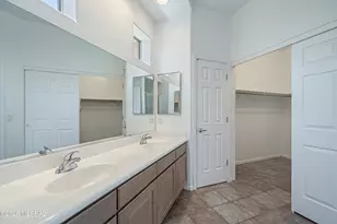 7647 S Galileo Ln, Tucson, AZ 85747 - Photo 25