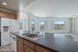 7647 S Galileo Ln, Tucson, AZ 85747 - Photo 13