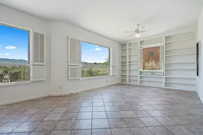 7647 S Galileo Lane, Tucson, AZ 85747 - Photo 17