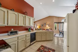 38205 S Par Ct, Tucson, AZ 85739 - Photo 13