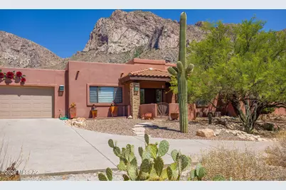 1061 E Canada Vista Place, Oro Valley, AZ 85704 - Photo 1