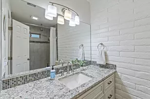 11721 E Sneller Vista Dr, Tucson, AZ 85749 - Photo 31