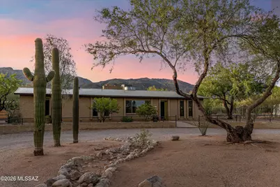 11721 E Sneller Vista Drive, Tucson, AZ 85749 - Photo 3