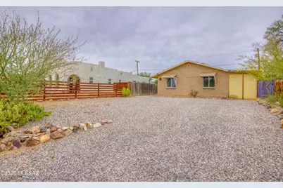 1727 E 8th Street, Tucson, AZ 85719 - Photo 3