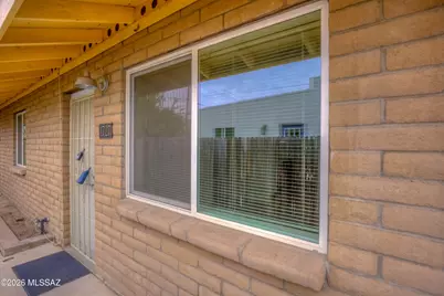 1727 E 8th Street, Tucson, AZ 85719 - Photo 5