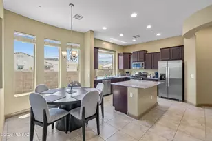 9670 N Saguaro Breeze Way, Marana, AZ 85653 - Photo 11