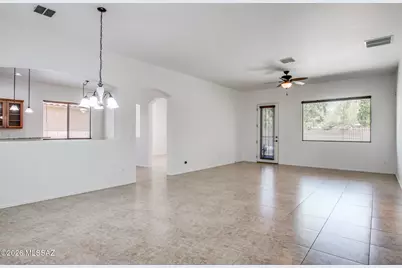 7405 S Silky Willow Drive, Tucson, AZ 85747 - Photo 5