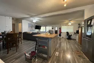 25345 E Comanche Trail, Benson, AZ 85602 - Photo 3