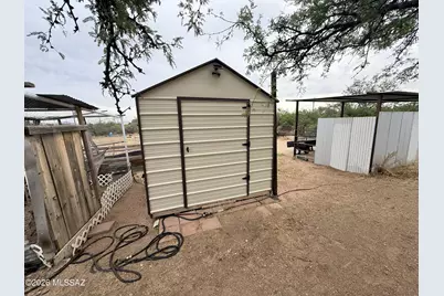 25345 E Comanche Trail, Benson, AZ 85602 - Photo 23