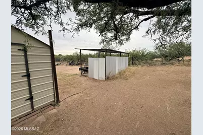 25345 E Comanche Trail, Benson, AZ 85602 - Photo 27