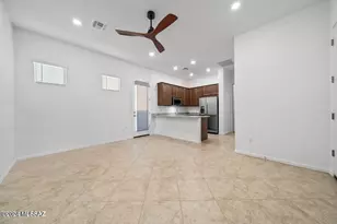 10623 N Iron Peak Dr, Tucson, AZ 85742 - Photo 31