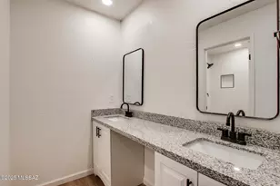 828 S Langley Ave, Tucson, AZ 85710 - Photo 13