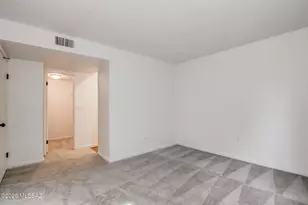 828 S Langley Ave, Tucson, AZ 85710 - Photo 17