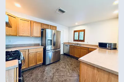 4156 N Fortune Loop, Tucson, AZ 85719 - Photo 13