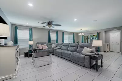 7525 E Kinnison Wash Loop, Tucson, AZ 85730 - Photo 7