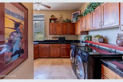 3979 W Cayton Mountain Drive, Marana, AZ 85658 - Photo 17