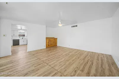 8109 E 3rd Street, Tucson, AZ 85710 - Photo 7
