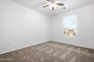 7556 S Evening Wind Dr, Tucson, AZ 85757 - Photo 31