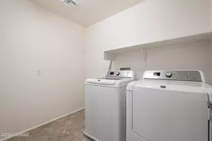 7556 S Evening Wind Dr, Tucson, AZ 85757 - Photo 43