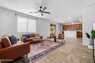 7556 S Evening Wind Drive, Tucson, AZ 85757 - Photo 5