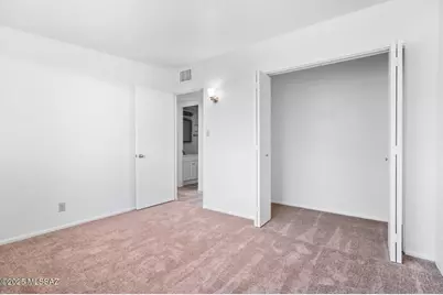 7164 E Port Au Prince Place, Tucson, AZ 85710 - Photo 17