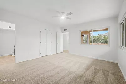 3082 S Calle Madrid, Green Valley, AZ 85622 - Photo 15