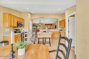 35854 S Mesa Ridge Dr, Tucson, AZ 85739 - Photo 13