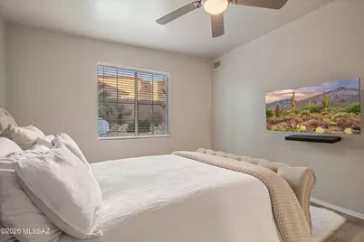 204 N Fenceline Drive, Tucson, AZ 85748 - Photo 15