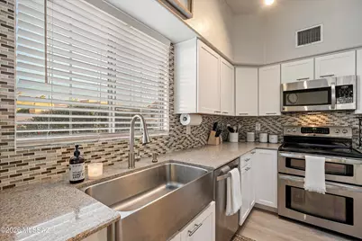 204 N Fenceline Drive, Tucson, AZ 85748 - Photo 27