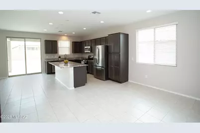12071 E Ryscott Circle, Vail, AZ 85641 - Photo 7