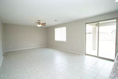 12071 E Ryscott Circle, Vail, AZ 85641 - Photo 11