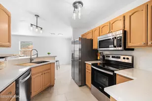 2601 W Culpepper Ct, Tucson, AZ 85745 - Photo 11