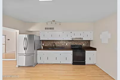 2540 S Marianne Place, Tucson, AZ 85748 - Photo 15