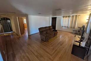 139 E 6th St, Benson, AZ 85602 - Photo 7