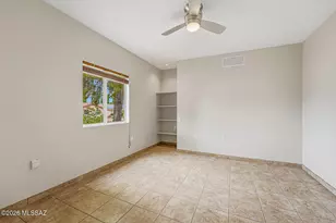 342 E Placita Elegancia, Green Valley, AZ 85614 - Photo 11