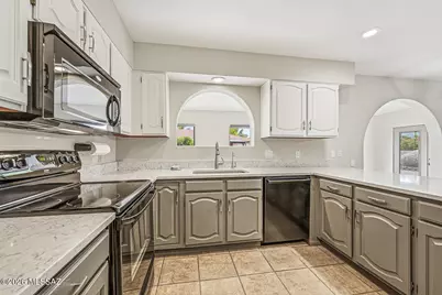 342 E Placita Elegancia, Green Valley, AZ 85614 - Photo 9