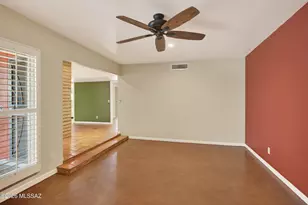 9463 E Indio Pl, Tucson, AZ 85749 - Photo 7