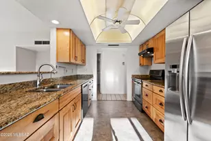 6731 N Sesame Ln, Tucson, AZ 85704 - Photo 9