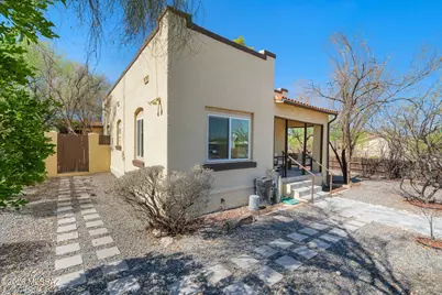 302 E Adams Street, Tucson, AZ 85705 - Photo 23