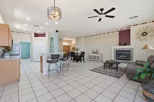 306 W Continental Vista Pl, Green Valley, AZ 85614 - Photo 9