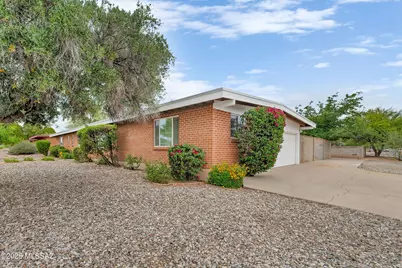 6902 E Calle Canis, Tucson, AZ 85710 - Photo 3