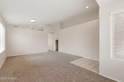 5514 W Carriage Drive, Tucson, AZ 85742 - Photo 9