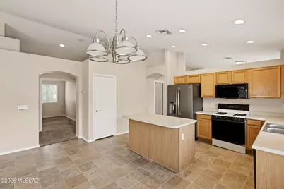 5514 W Carriage Drive, Tucson, AZ 85742 - Photo 17