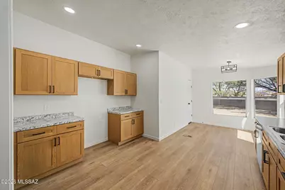 6587 W Golden Rain Drive, Tucson, AZ 85757 - Photo 3