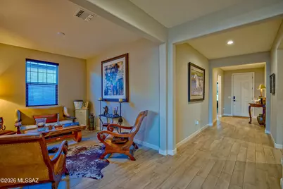 10563 E Marble Creek Drive, Tucson, AZ 85748 - Photo 7