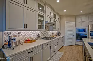 10563 E Marble Crk Dr, Tucson, AZ 85748 - Photo 15