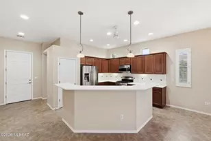 1007 W Tenniel Dr, Green Valley, AZ 85614 - Photo 9