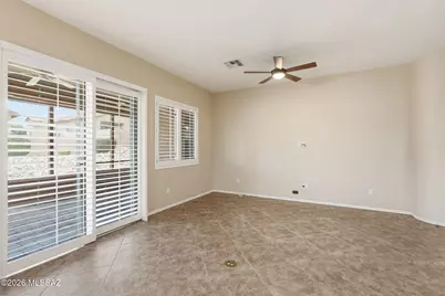 1007 W Tenniel Drive, Green Valley, AZ 85614 - Photo 13