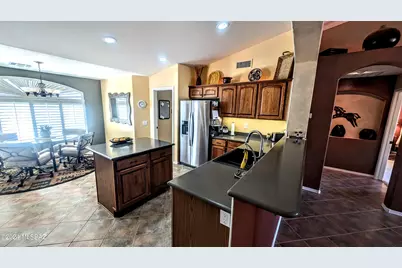 39019 S Moonwood Drive, Saddlebrooke, AZ 85739 - Photo 9